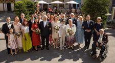 Svatba jako řemen v Ulici: Vzácní hosté i útěk od oltáře