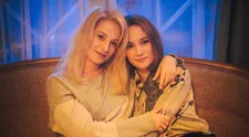 Průbojná Ivana i poslušná Iveta: Proč dvojčata Bartošovy nemohla být rozdílnější?