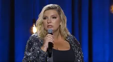 Po 28 letech šla Simona Salátová DONAHA! Poprvé popsala hrozivé zážitky z dětství