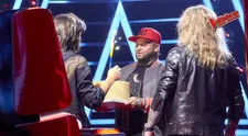 VELKÉ PŘEKVAPENÍ: Na dva kouče The Voice čekal na natáčení dort. Jejich reakce je k nezaplacení!