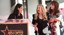 Christina Applegate má svou hvězdu na chodníku slávy! Došla si pro ni o holi
