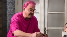 Bobo z Ordinace nepřestává šokovat: Růžová hlava a image Justina Biebera!