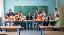 Vojta Dyk pod přísným dozorem! Kdo dohlíží na Pana profesora?