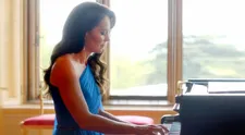 Na Eurovizi se předvedla i princezna Catherine! Čím všem vyrazila dech?