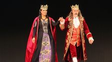 Nevídané efekty a živá zvířata: Na divadelní prkna míří pohádková show Tři oříšky pro Popelku