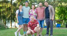 Letní pohoda v kempu s Petrem Rychlým, Klárou Melíškovou a trojicí Mužketýrů!