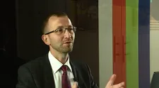 ZBAVIL SE BŘÍMĚ! Co po natáčení už neovlivňuje chod společnosti? Utajený šéf promluvil