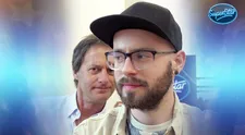 VIDEO: Tajemství odhaleno! Finalista Richard ukázal, co skrývá pod čepicí. Proč ji nesundal ani v kostele?