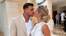 Srdíčka z Love Islandu se zasnoubila na Ibize. Tommy Fury po čtyřech letech požádal Molly-Mae o ruku!