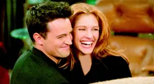 Matthew Perry popsal románek s Julií Roberts! Proč vztah ukončil?