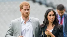 Harry a Meghan jdou ke dnu. Od páru už se odvrací i skalní fanoušci