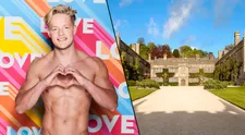 První šlechtic na Love Islandu? Urozený Ollie bydlí na obřím zámku vedle Charlese a Camilly