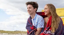 Nic ve zlým: Nahá Jennifer Lawrence svádí nezkušeného puberťáka