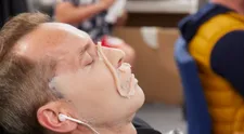 ODHALENÍ PROMĚNY: Jan Révai jako černoch s dredy. Pod neskutečnou maskou ho nepoznáte! FOTO