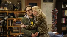 Jiskření na place Teorie velkého třesku: Kdy si Kaley Cuoco a Johnny Galecki přiznali své city?