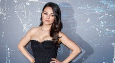 VIDEO: Školačka Mila Kunis po boku Chucka Norrise! Málokdo ví o její první velké roli