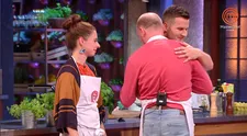Torpédo Jirka zpomalil a to neměl dělat! Co mu během přípravy palačinek na čas zlomilo vaz?