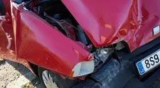 Zajímavosti z natáčení bouračky: Jakou rychlostí auto napálilo do panelů a kde je mu konec?