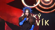Z holky s rovnátky pěveckou ikonou. Jakou proměnou prošla Ewa Farna?
