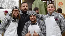 NEVIDĚLI JSTE V TV: Soutěžící MasterChefa absolvovali před zabijačkou krátké školení. Měli štěstí!
