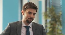 Vašek Matějovský už není single: Kdo ulovil přitažlivého právníka ze seriálu O mě se neboj?