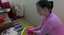 LÍNÉ DĚTI, NEBO MALÍ POMOCNÍCI? Hlasujte, jak to máte doma s úklidem vy!