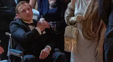 Petr Stach jako nejstarší syn z rodu Kučerových. Převezme impérium Zlaté labutě?