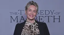 Sharon Stone provokuje i po šedesátce: Předvedla se v plavkách nahoře bez