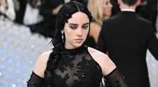 Billie Eilish zdvihá prostředníček. Kdo ji naštval nenávistnými komentáři?