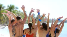 Nový ročník soutěže Survivor Česko & Slovensko dnes startuje na Voyo. 20 soutěžících, 80 dní a jen 1 vítěz!