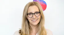 Herečka Lisa Kudrow o natáčení Přátel: Vedle Jennifer Aniston a Courteney Cox si připadala tlustá!