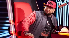 VIDEO: Těžká váha je pro něj překážkou! Kouč The Voice má problémy s křeslem