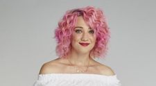 Vlk, oheň i výpravné kostýmy: První videoklip Terezy Maškové je opravdu velkolepý! VIDEO