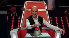 VIDEO: V ruské verzi THE VOICE se do finále dostal Čech! Zazpíval hit Karla Gotta v ruštině