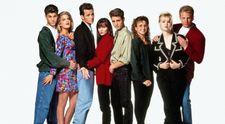 Perličky z natáčení Beverly Hills 90210: Lhaní na castingu, hádky a povinné účesy
