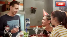 EXKLUZIVNÍ UKÁZKA z nových dílů Ulice: Jana vs. Marcela: Boj o Bruna?