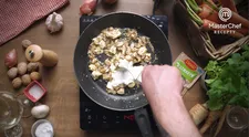 MasterChef recepty: Ravioli plněné fetou a zakysanou plnotučnou smetanou podle Šárky Castells