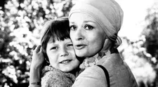 CELÝ FILM: Na pytlácké stezce