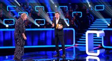 Věštec Plamínek přijde o bubínek. V Superlovu mu ho vezme Sokol