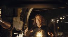 Zajímavosti filmu Čarodějův učeň: Nicolas Cage zapůjčil na natáčení luxusní věc ze svého domu v ceně několika milionů!
