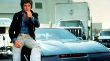Knight Rider: Mluvící fáro s Davidem Hasselhoffem přijíždí na Oneplay