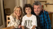 Knoblochovi rozvíří vztahy v Ulici. Eva začne podnikat, Miloše čekají bizarní situace