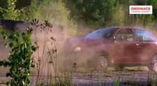 Děsivé VIDEO z Ordinace: Zoufalý čin Adama. Auto poslal proti zdi!