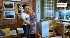 ZÁKULISÍ: Známý song od Milana Peroutky s kiksem a chechotem 