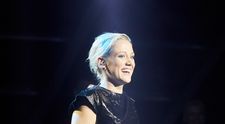 SuperStar Emma Drobná se vrací do Česka: O víkendu představí svůj nový singl!