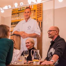 Pohlreichův souboj restaurací - Dejvická 34, Praha (4)