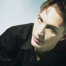 Tom Hardy - 19