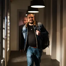 Honza přichází do vily