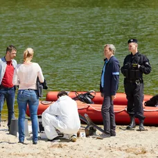Specialisté - 49. díl - Skok do prázdna - 4