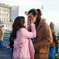 Zasněná láska - Can a Sanem v přístavu
